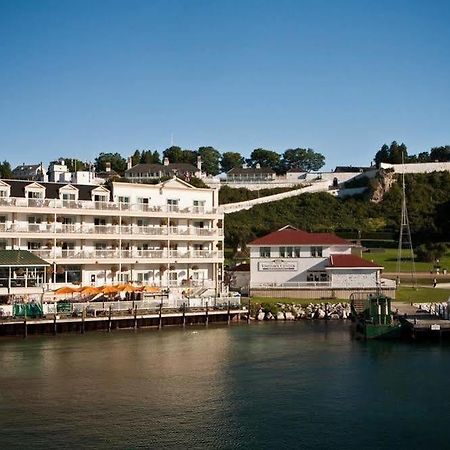 Chippewa Hotel Waterfront Île Mackinac Extérieur photo